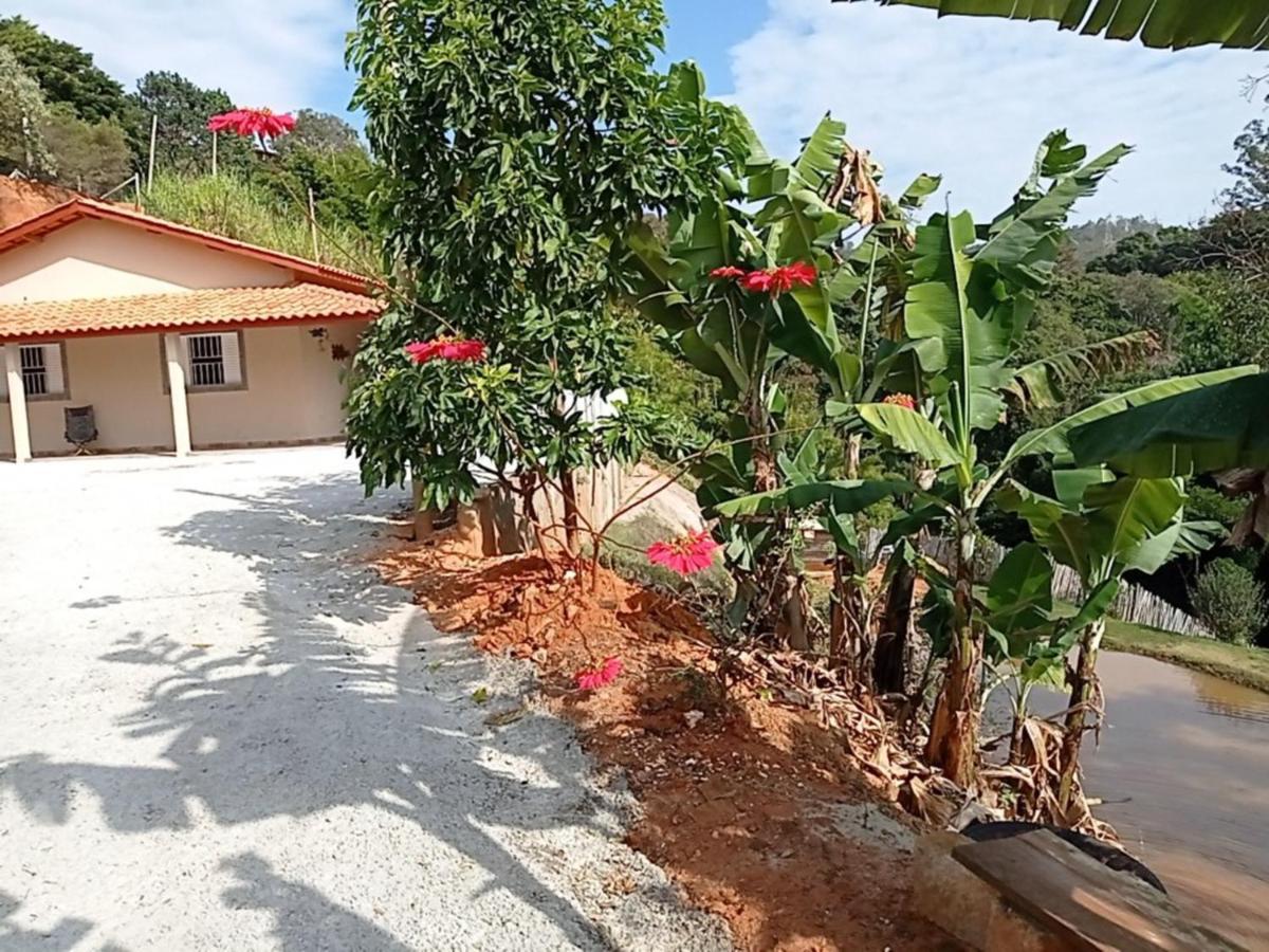 Chacara Recanto Das Pedras Para 8 Pessoas Serra Negra  Exteriér fotografie